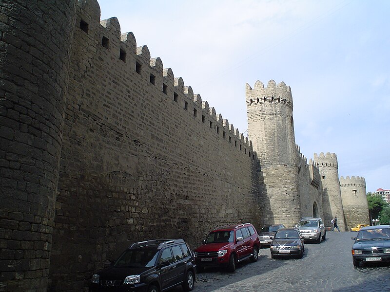 File:Bymuren City Wall Baku.jpg