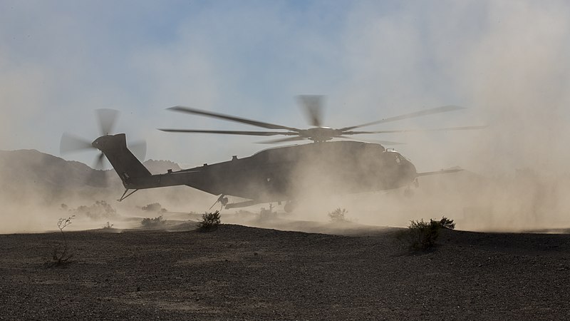 File:CH-53 E Super Stallion Day Battle Drill 161001-M-MR595-0604.jpg