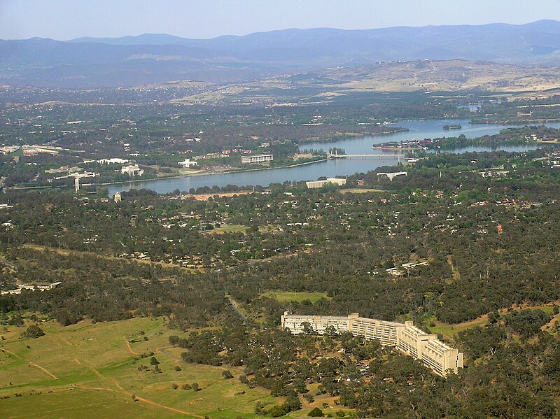 File:Campbell Park aerial.jpg