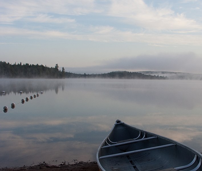 File:Canoe Lake Mist (3902800360).jpg