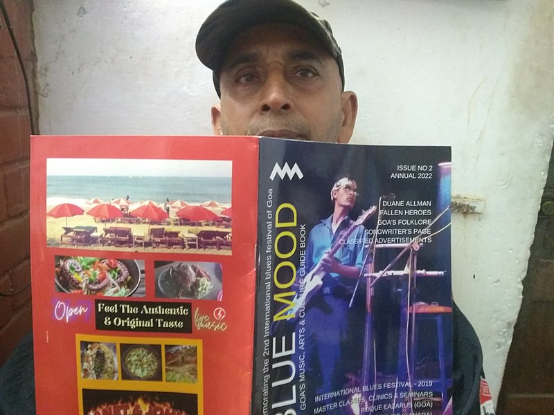 File:Carl D'Souza, musician with a Blues mag in Goa 3.jpg