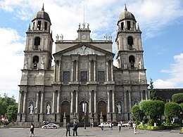 Catedral de Toluca - panorama - José Antonio Rovira… .jpg