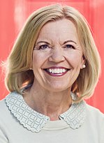 Vignette pour Christine Elliott