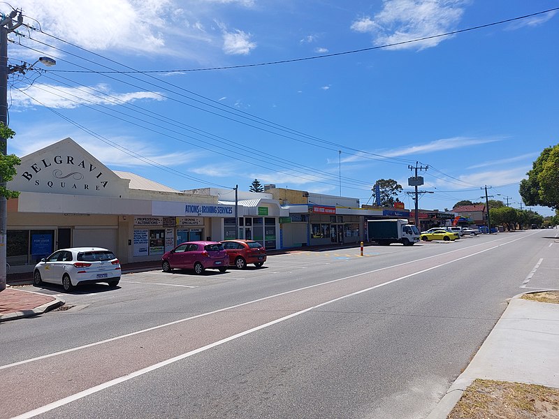 File:Cloverdale shops on Belgravia 1.jpg