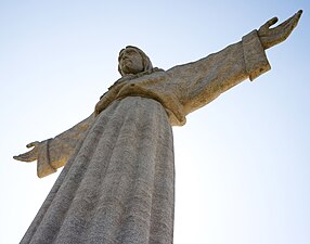 Santuário Nacional de Cristo Rei, Portugal