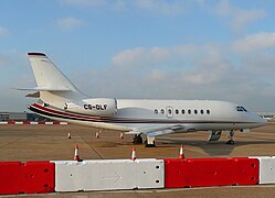 Dassault Falcon 2000 Lhr28122008 005 (3143855875).jpg