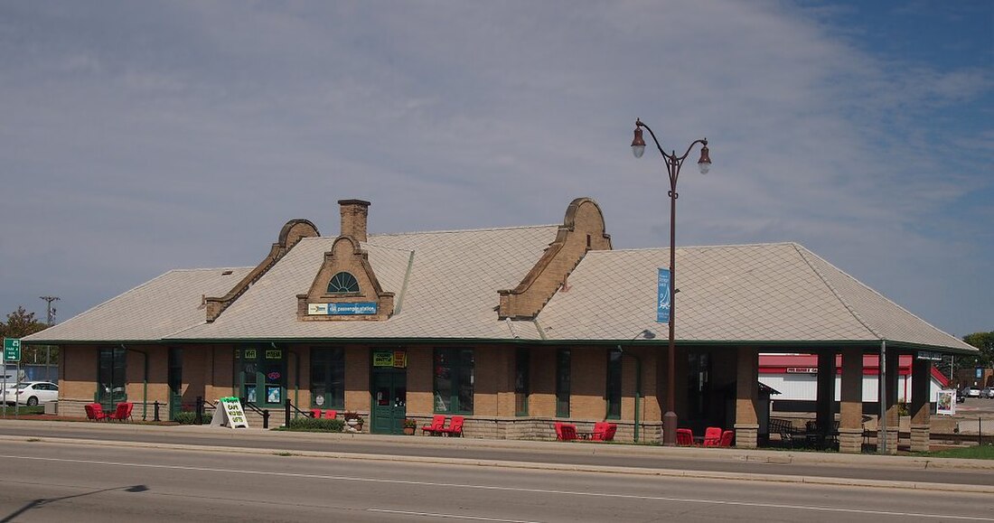 Detroit Lakes station