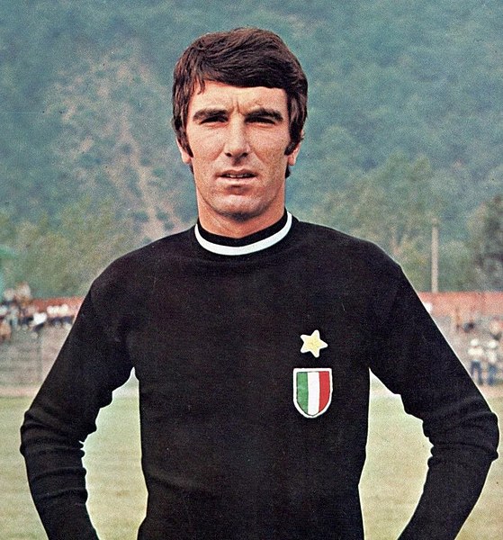 File:Dino Zoff - 1972 - Juventus FC (cropped).jpg