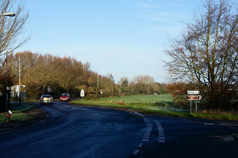 File:Drayton Lane, Oving, Sussex - geograph.org.uk - 2729136.jpg