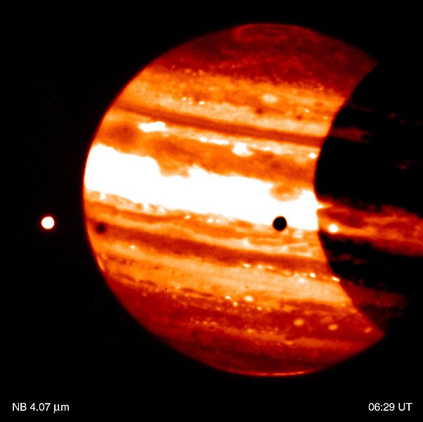 File:ESO-Jupiter and Io-phot-21b-01-normal.jpg