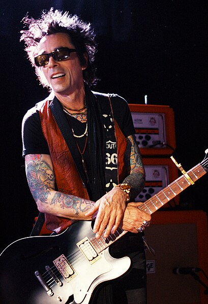 Returning from the Young Americans sessions was Earl Slick (pictured in 2011), who played lead guitar on Station to Station.