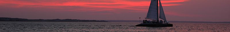 File:Edgartown (Massachusetts) banner Sailboat.JPG