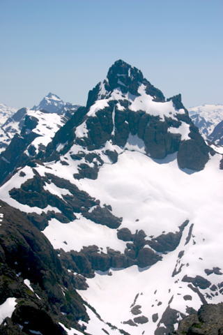 <span class="mw-page-title-main">Elkhorn Mountain</span> Mountain in Canada