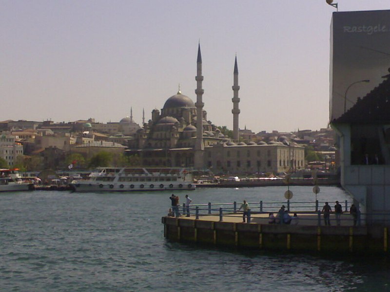 File:Eminönü,haliç - panoramio.jpg