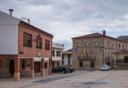 Los Fueros Square in Espronceda, Town Hall. Navarre, Spain Espronceda 02.jpg