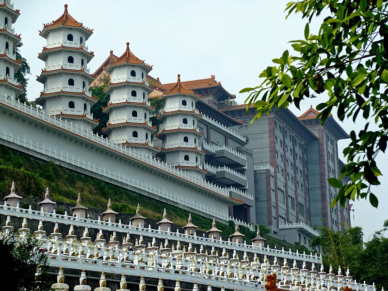 Datei:Fo Guang Shan Temple 01.jpg