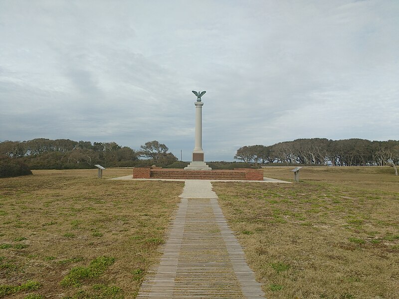 File:Fort Fisher Confederate Monument.jpg