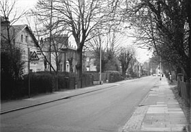Fortis Green in 1973, looking west towards East Finchley Fortis Green in 1973.jpg