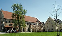 Klasztor oo. Franciszkanów.