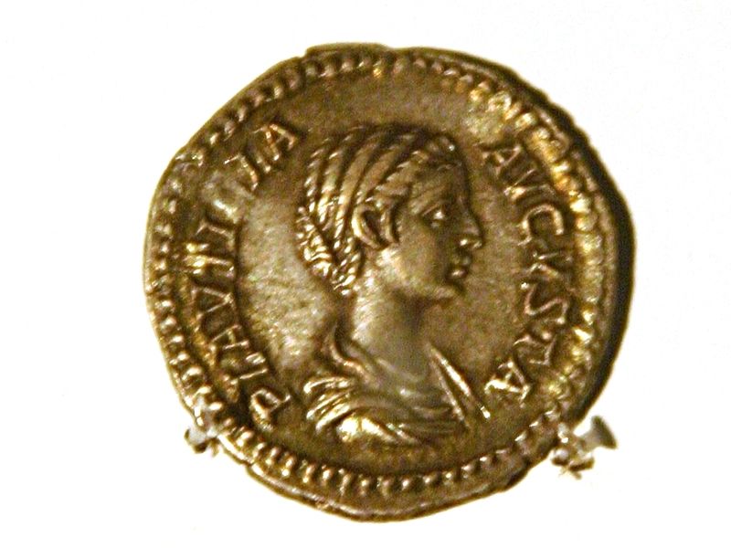 File:Fulvia Plautilla - Roman denarius - 3rd cent. AD - Museu d'Arqueologia de Catalunya - Barcelona 2014.JPG