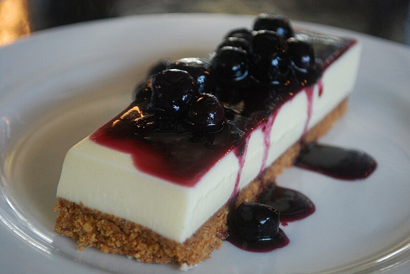 File:Goats Curd Cheese Cake - Giant Steps Winery AUD11 - photo by Julia.jpg