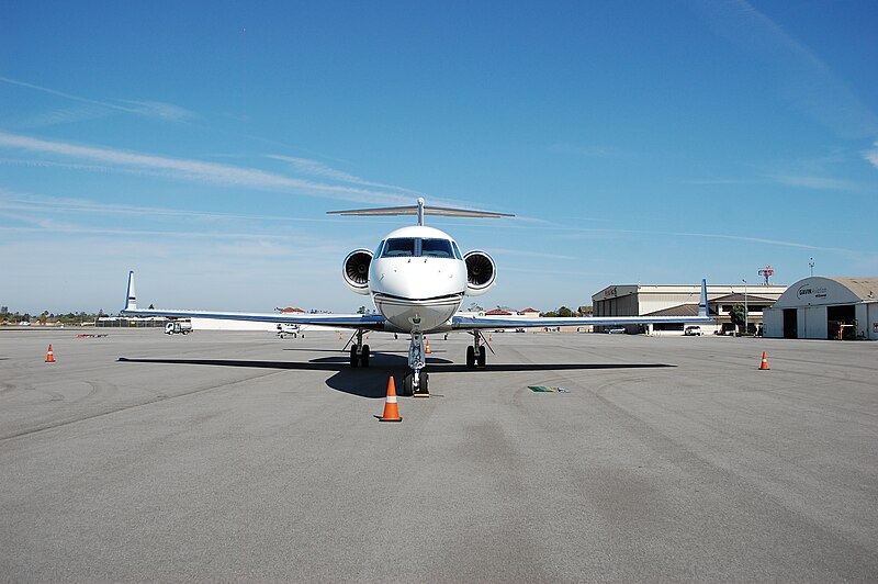 File:Gulfstream G450 (1).JPG