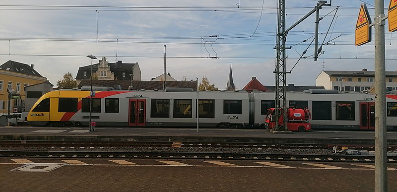 File:HLB VT279.2 Fulda 2010221003.jpg