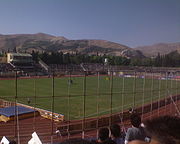 Het veld tijdens een wedstrijd tussen Fajr Sepasi en Aluminium Hormozgan (uit Bandar Abbas) in 2006