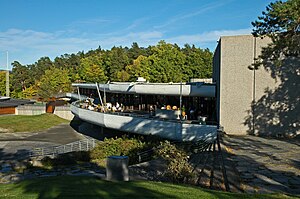 Henie Onstad Center Norway.jpg