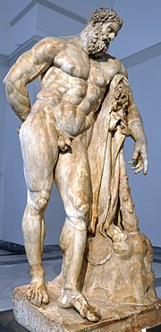 ’n Romeinse marmerbeeld van Herakles, beter bekend as Hercules, Nasionale Argeolgiese Museum, Napels, Italië.