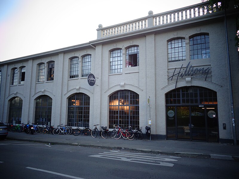 File:Hillsong Church Konstanz 2018.jpg