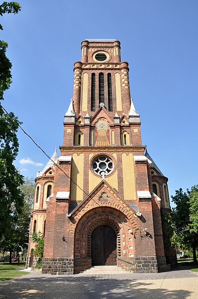File:Holy Spirit Church, Kassai square, Budapest 01.JPG
