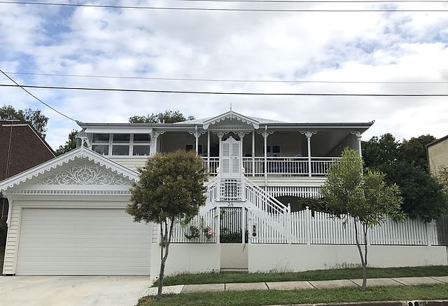 Home in the Queenslander style