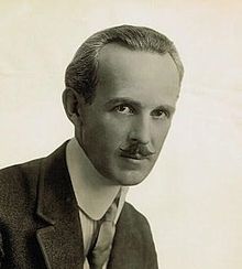 L'actor, director y guionista Howard Hickman en una imachen de 1916.