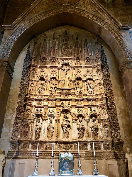 File:Italie, Modène, Duomo ou Cattedrale di Santa Maria Assunta in Cielo e San Geminiano (XIIe - XIIIe siècles), Retable en terre cuite de Michele de Florence, 1440-1441 (50245489391).jpg