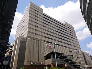 JR Ebisu Building, at Ebisuminami, Shibuya, Tokyo (2019-05-04) 06.jpg