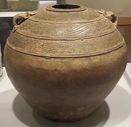 Glazed Chinese stoneware storage jar from the Han Dynasty
