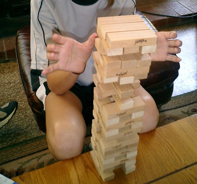 How to play numbered jenga with 4 dice, stack high