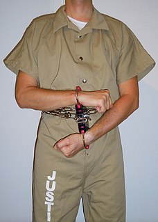 <span class="mw-page-title-main">Handcuff cover</span> Law Enforcement security device