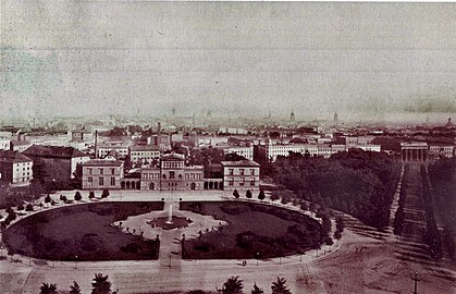 The Königsplatz with the Raczyński Palace in 1880 (Brandenburg Gate on the right)