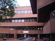 Kensington Town Hall, completed in 1976 Kensington and Chelsea Town Hall 2005.jpg