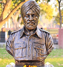 Lance Naik Karam Singh statue at Param Yodha Sthal Delhi.jpg