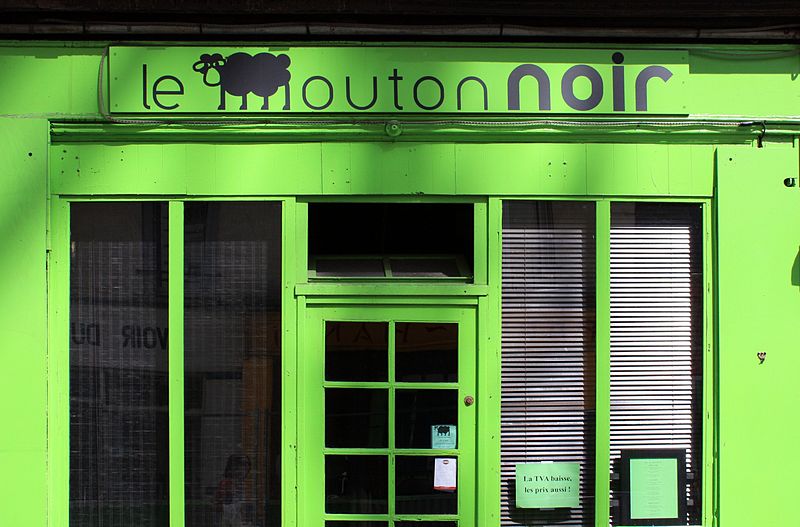 File:Le Mouton Noir, 65 Rue de Charonne, 75011 Paris 2009.jpg