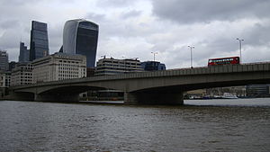 London Bridge - December 2015.JPG