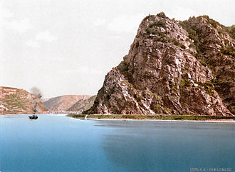 The Loreley on the River Rhine, c. 1900 Loreley LOC.jpg