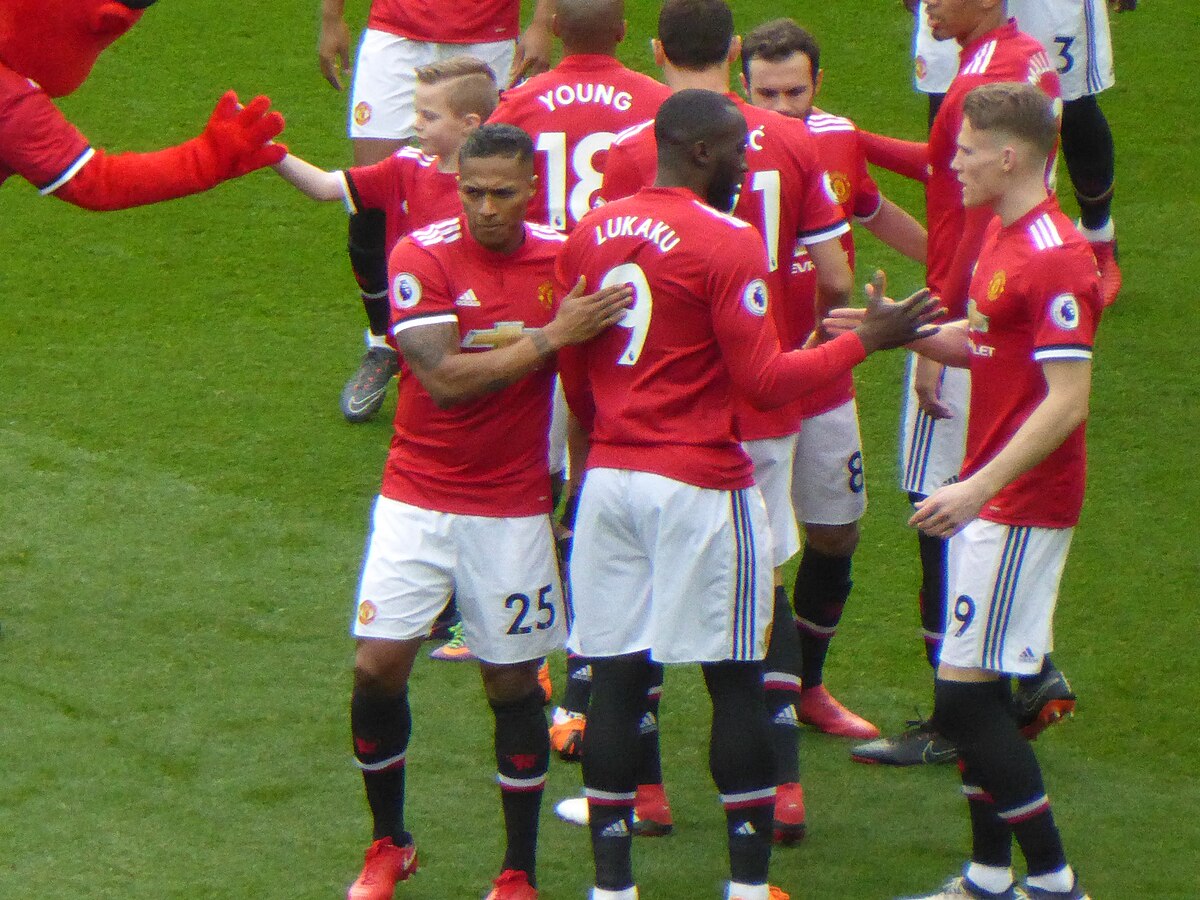 File:Manchester United v Liverpool, 10 March 2018 (07).jpg - Wikimedia Commons