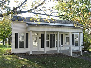 <span class="mw-page-title-main">Manly-McCann House</span> Historic house in Illinois, United States