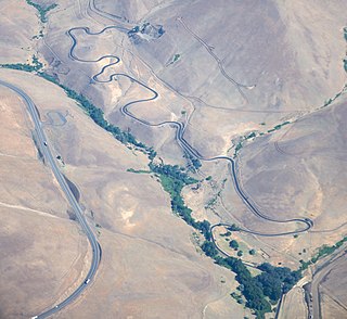 <span class="mw-page-title-main">Maryhill Loops Road</span>