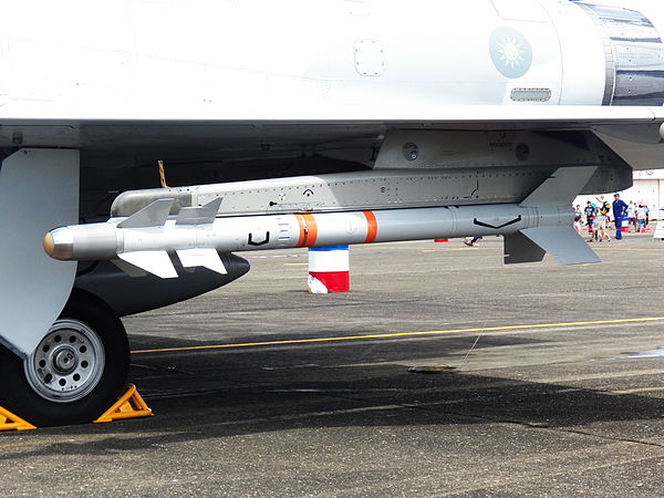 R.550 Magic loaded on the pylon of a ROCAF Mirage 2000-5EI