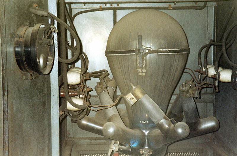 File:Mercury Arc Rectifier.jpg